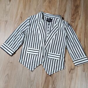 🔺️Ali & Kris Blue & White Striped Open Front Lightweight Blazer Small